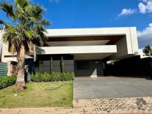 Casa térrea - 4 suítes