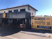 Restaurante e conveniência