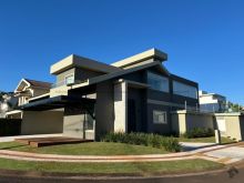 Sobrado espaçoso no Damha II