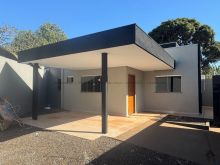 3 quartos sendo 1 suíte - garagem coberta - quintal