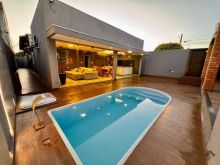 Casa térrea e comercial em excelente localização