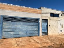 Casa térrea com 03 quartos no Lageado