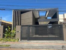 Linda casa térrea - 03 suítes