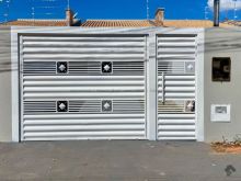 Casa térrea reformada no asfalto - Jardim Aeroporto