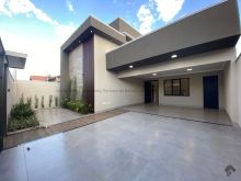 Casa com 3 suítes completa em planejados