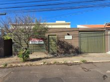 Casa comercial - 3 salas - Giocondo