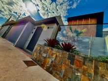 Maravilhosa casa térrea no Vilas Boas - rica em planejados