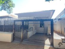 Comercial de 200 m² na avenida Mato Grosso