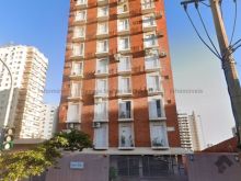 Apartamento amplo e com excelente localização