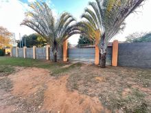 Bela chácara na Chácara das Mansões