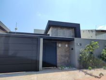 Casa com excelente acabamento no Vilas Boas