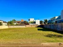 Terreno amplo próximo a área de lazer