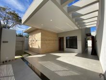 Casa com 3 dormitórios próximo ao centro