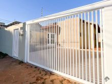 Excelente casa na Vitório Zeola