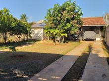 Casa bem localizada com 3 quartos