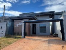 Casa nova no Parque Alvorada