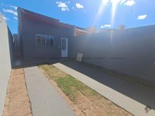 Suíte - casa moderna com segurança