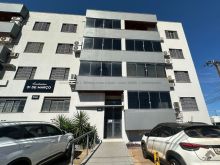 Apartamento térreo reformado na Fernando Corrêa