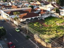 Terreno em rua movimentada no Monte Líbano