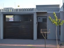 Casa nova com 3 quartos - sendo uma suíte