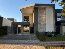 Sobrado alto padrão - Alphaville II