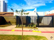 Casa - 4 quartos - bem localizada