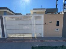 Excelente imóvel no Rita Vieira