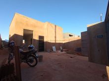 02 suítes - área gourmet e terreno grande