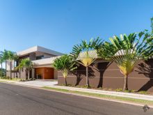 Completa - frente ao lazer com piscina