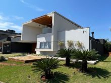 Belíssima casa térrea - Alphaville III