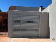 Casa nova individual com 02 quartos