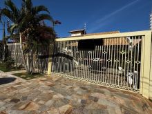 Casa térrea com mezanino - energia fotovoltaica