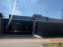 Excelente casa próximo ao Colégio Militar Nova