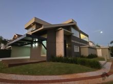 Sobrado - 4 suítes - Damha II