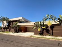 Linda casa de esquina - mobiliada