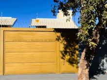 Casa térrea 1 suíte - 1 quarto - quintal