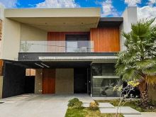 Sobrado exclusivo com gourmet e hidromassagem