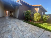 Excelente casa próximo ao colégio militar