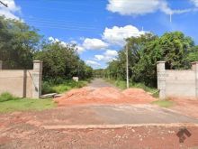 Terreno amplo em condomínio fechado - 1.100 m²