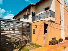 Sobrado - ótima localização - TV Morena