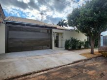 Casa reformada - diferenciada - pronta para morar