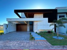 Casa nova charmosa com 3 suítes