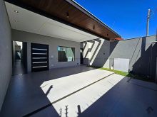 Belíssimo imóvel com 3 suítes e piscina