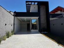 Casa com terreno amplo na Vila Marli