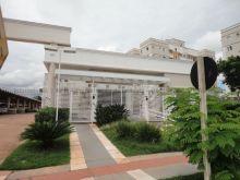 Apto. mobiliado com 1 suíte e 2 quartos