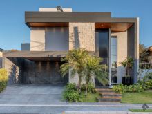 Sobrado espetacular no Altos da Afonso Pena