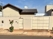 Uma suíte - mais um quarto