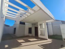 Sobrado grande com varanda gourmet