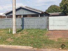 Casa com 5 quartos - 3 banheiros - churrasqueira