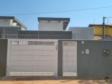 3 suítes - cozinha com ilha - área gourmet - piscina